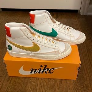 Nike mens blazer mid 77 vintage sneakers
